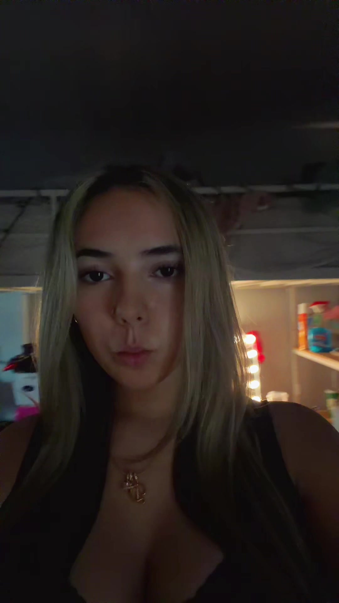 @sophia