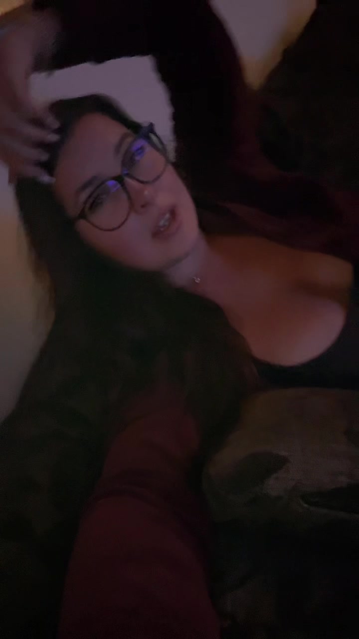 @L A U R A