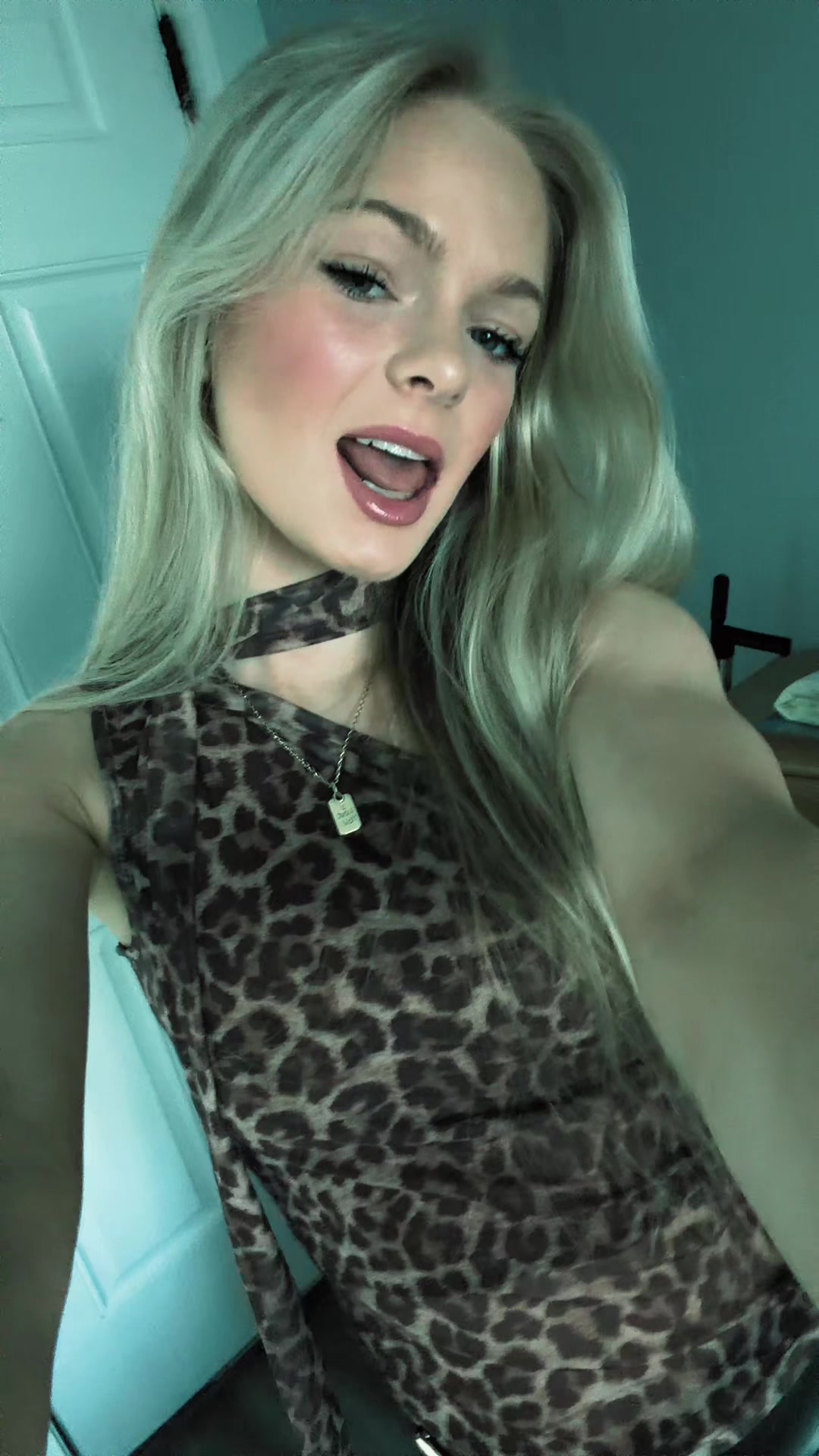 @ella