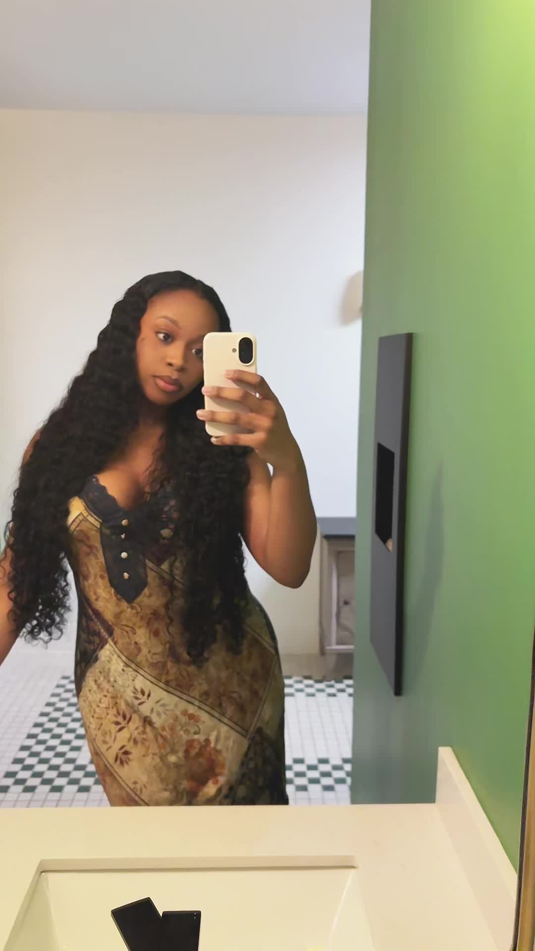 @aqualynnoir
