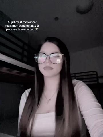 @𝐁𝐥𝐮𝐛𝐞𝐫𝐫𝐲 𝐢𝐜𝐞♡