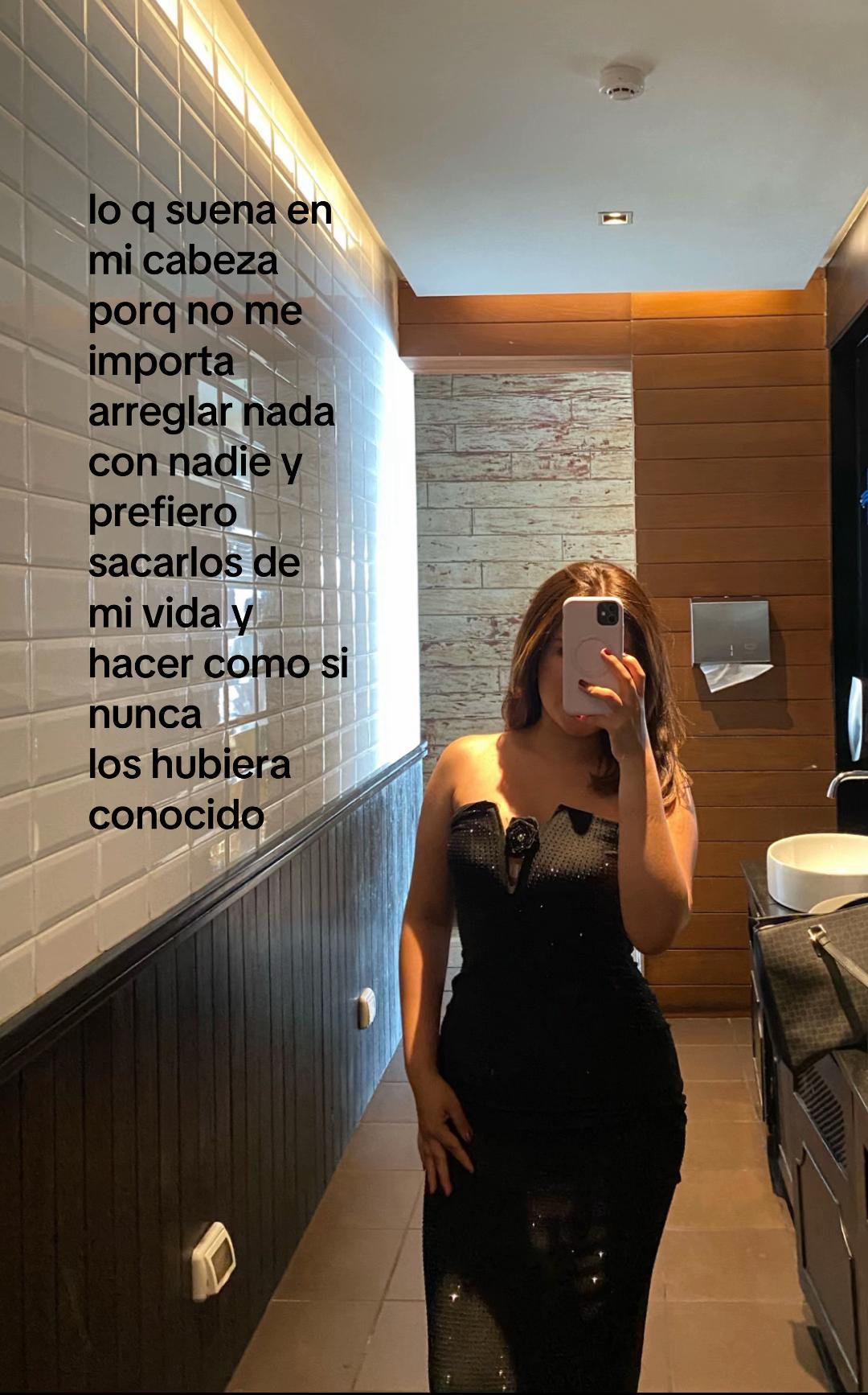 @Karol Leon