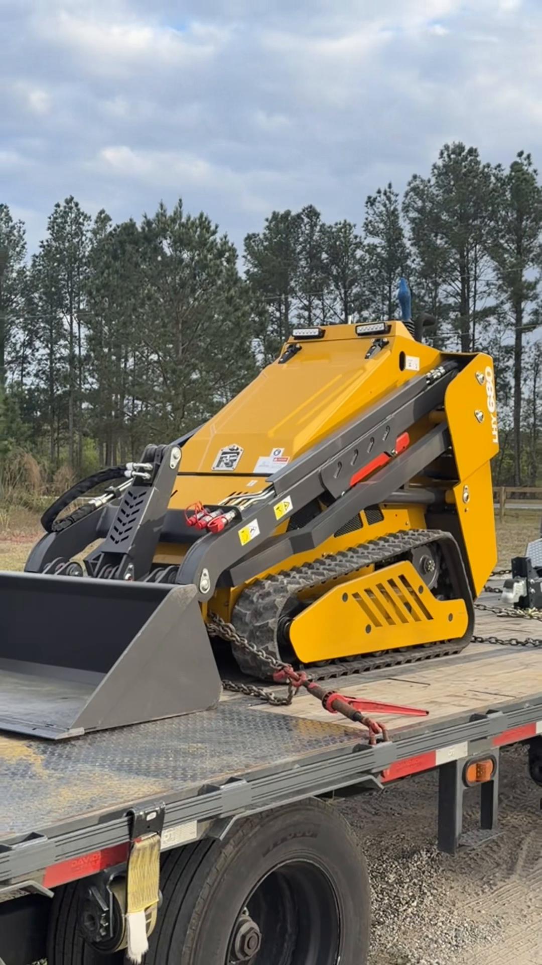 @Huggins Equipment