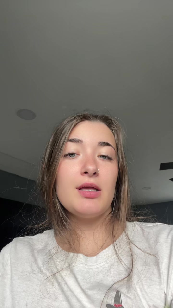 @Marissa ❤️💜💙💚