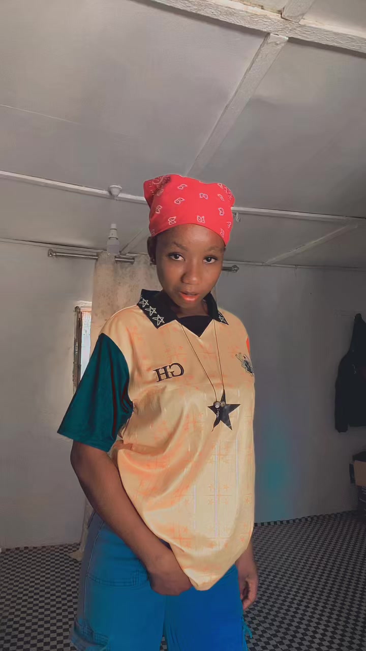 @𝓣𝓲𝓷𝓪 𝓫𝓫𝔂 ❤️👑🦋💫💐