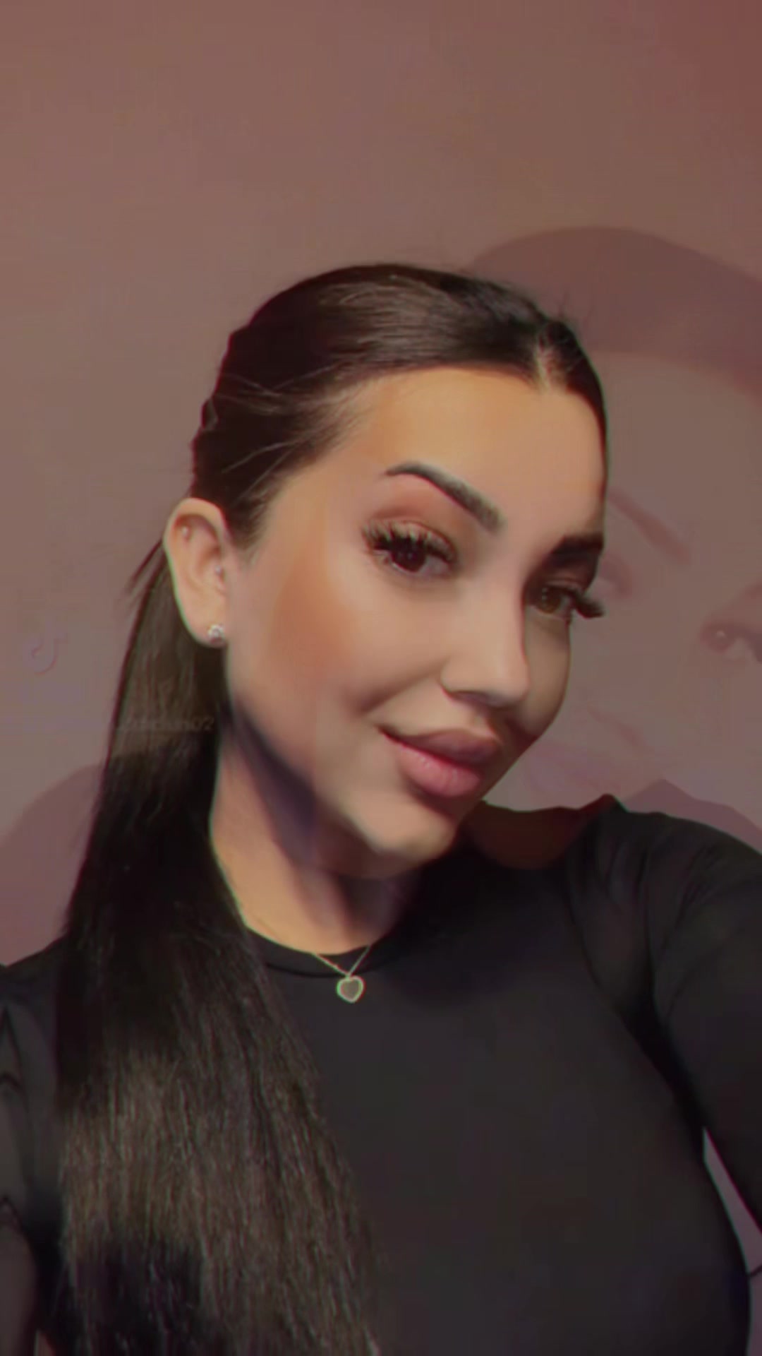 @𝐌𝐢𝐡𝐚e𝐥𝐚&ensp;𝐂𝐫𝐚̄𝐜𝐢𝐮𝐧✨
