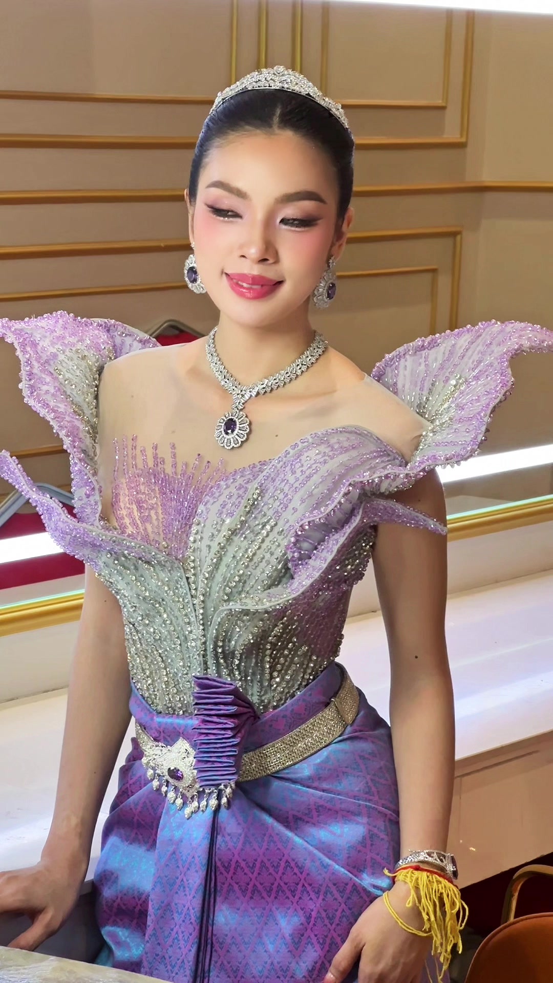 @បុប្ផាសួគ៌ហ្គោល សំអាងការ