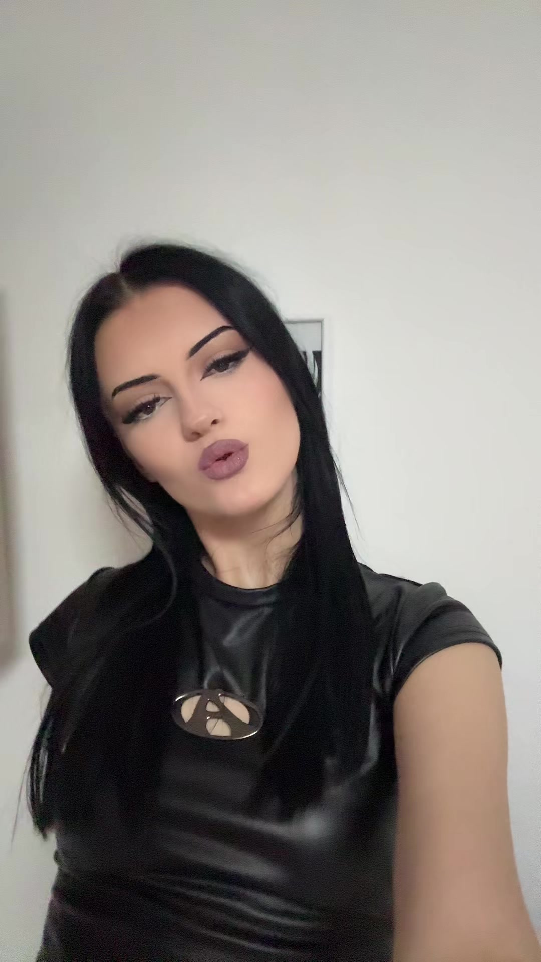 @🕷️🕸️