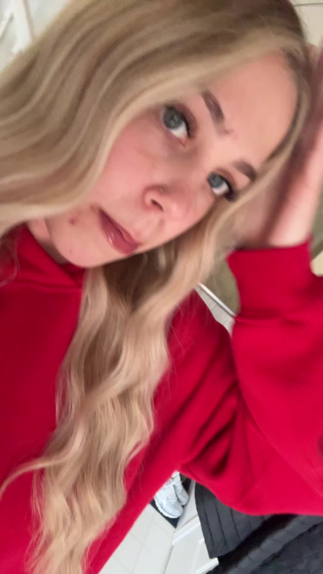 @Lilly Harris