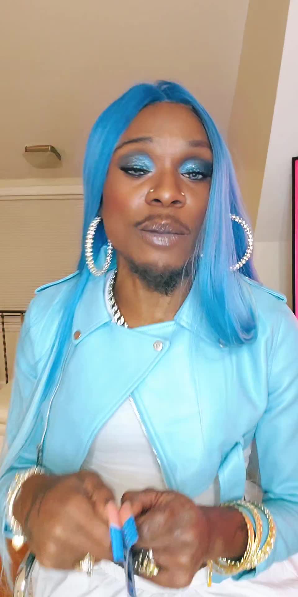 @Nova The Bombshell