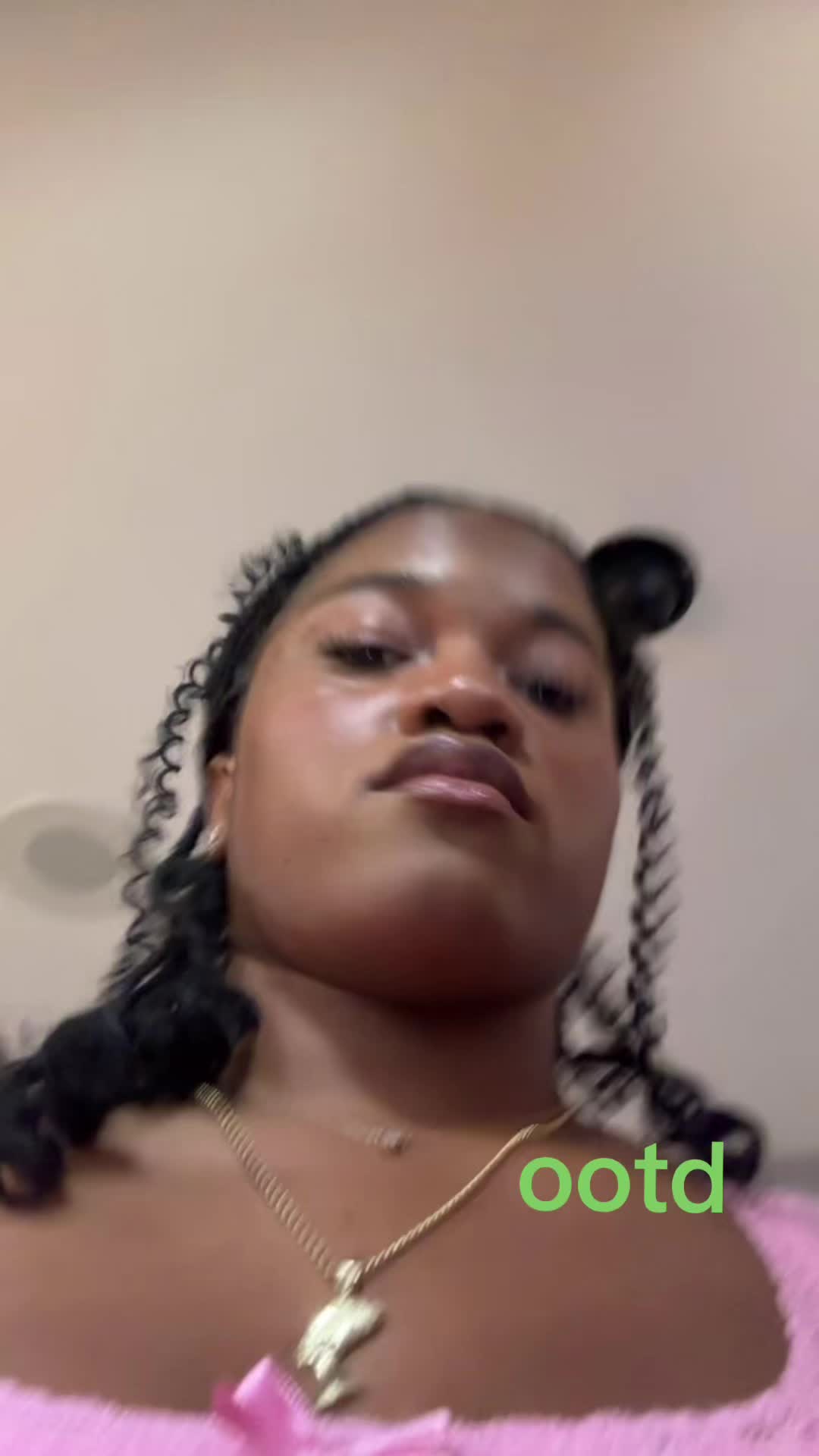 @sashamarieex