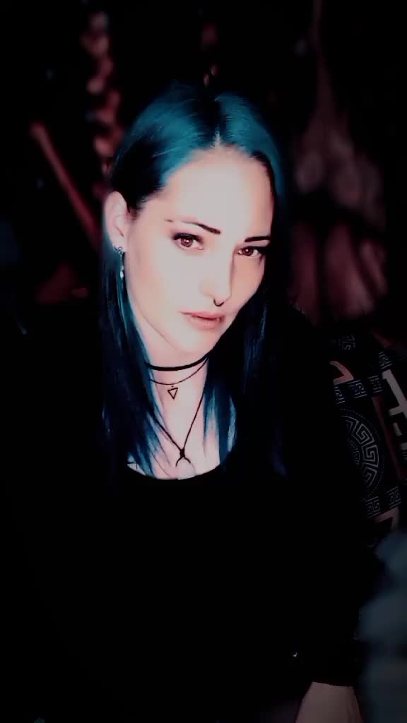 @Dark_Angel😈💋