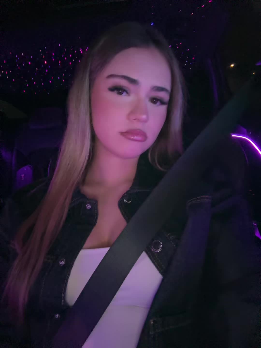 @Angelika 🪩