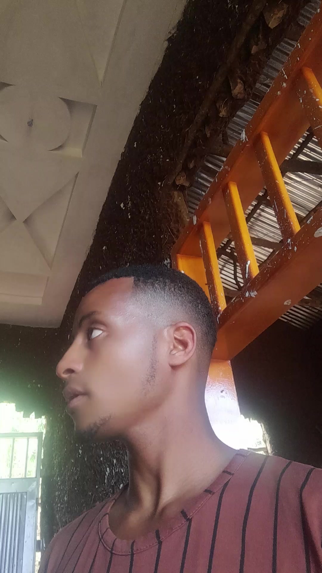 @Ezuu Najii 0718404309