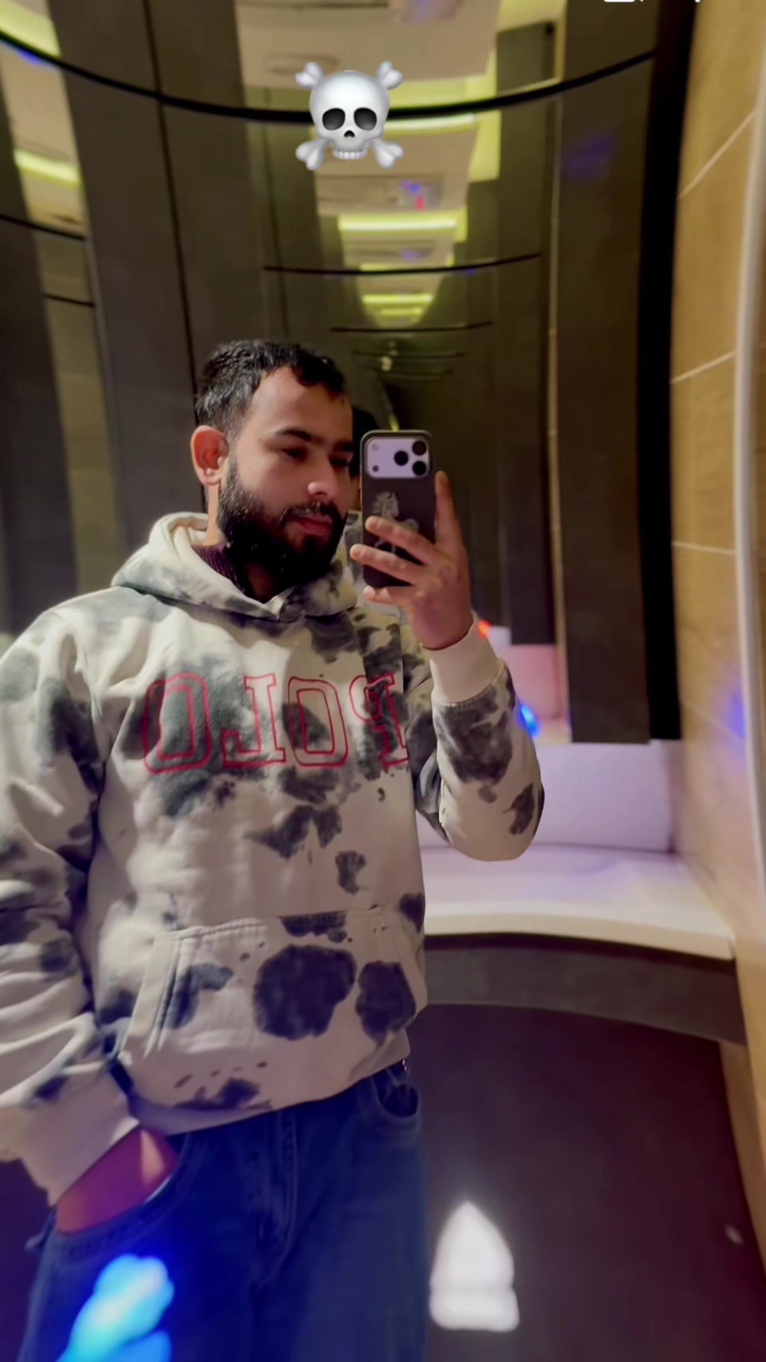 @Amit🇫🇷