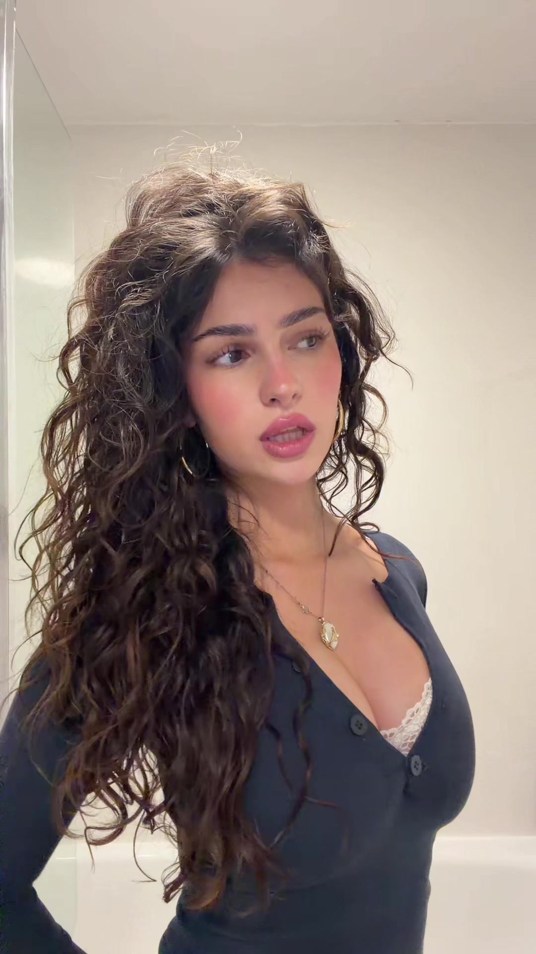 @evvrythingsrosie