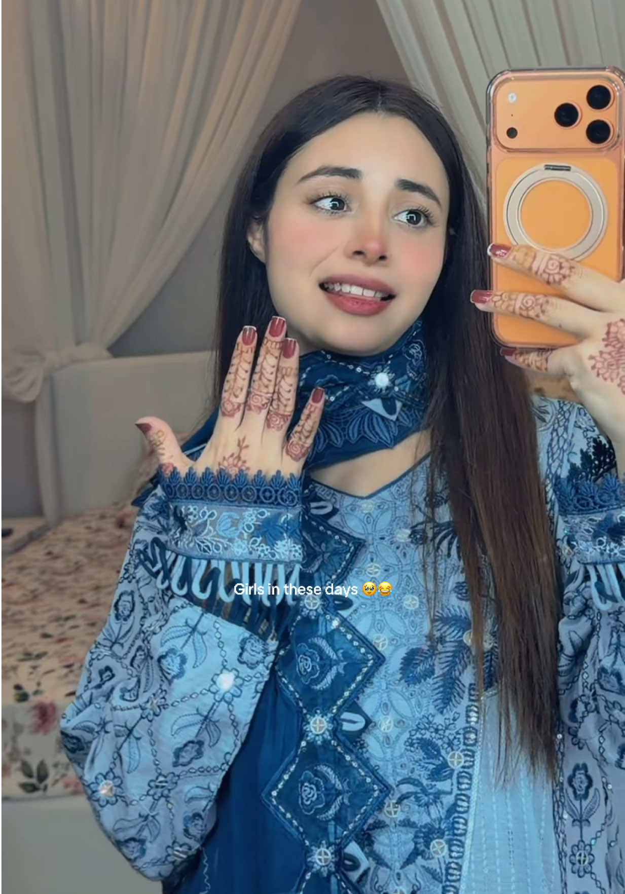 @Afshee 🦋