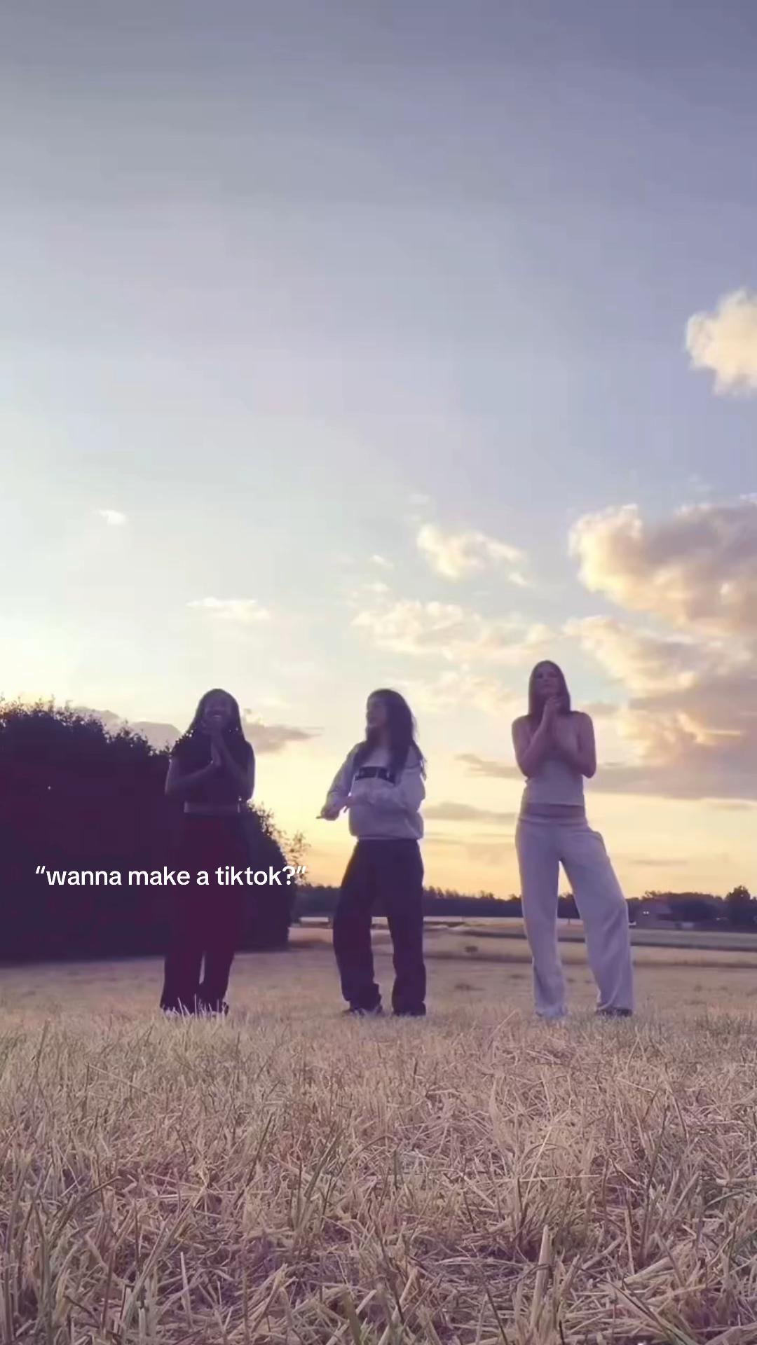 @ꨄ𝓔🪰