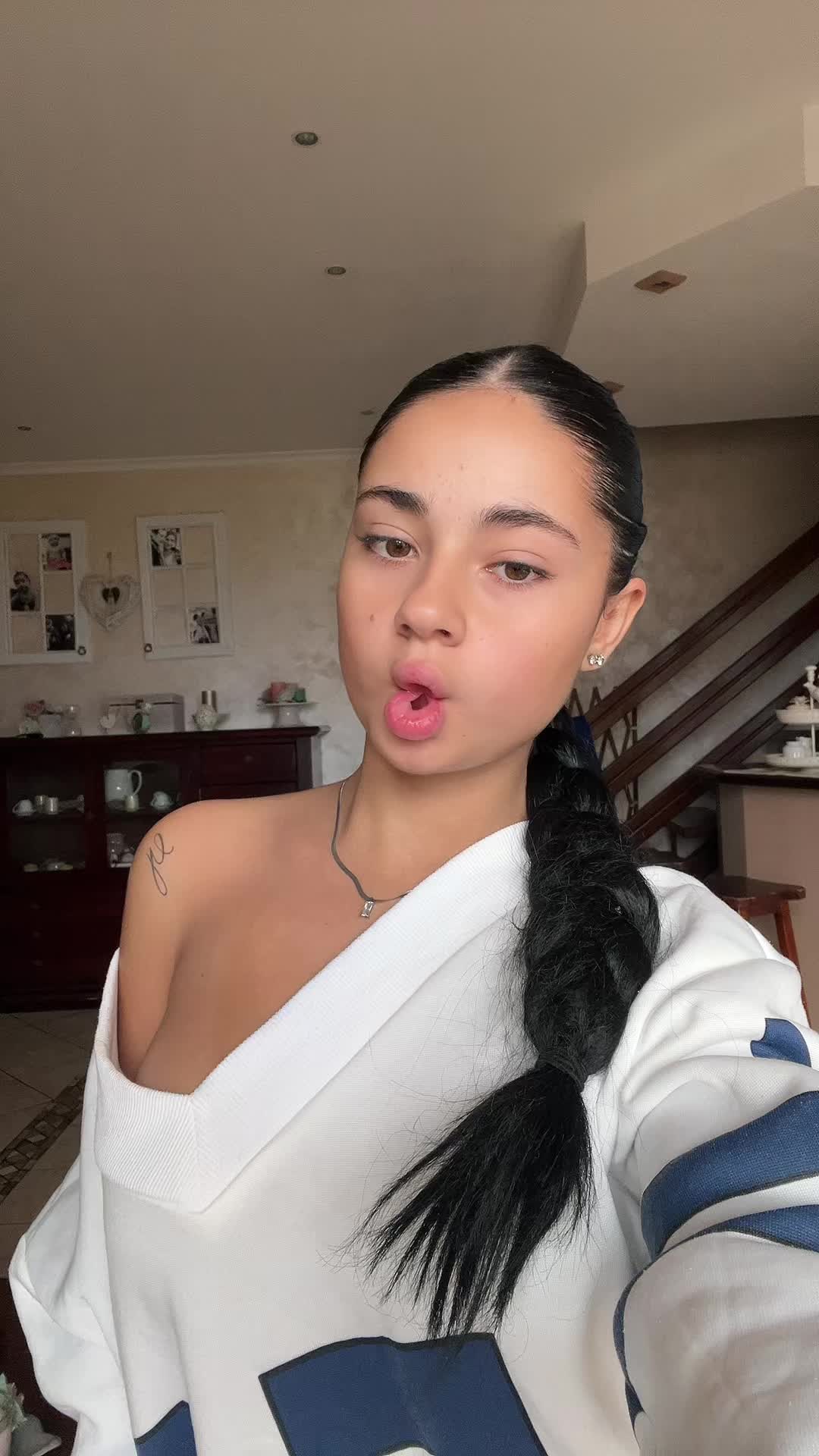 @sofia angeli 🫦