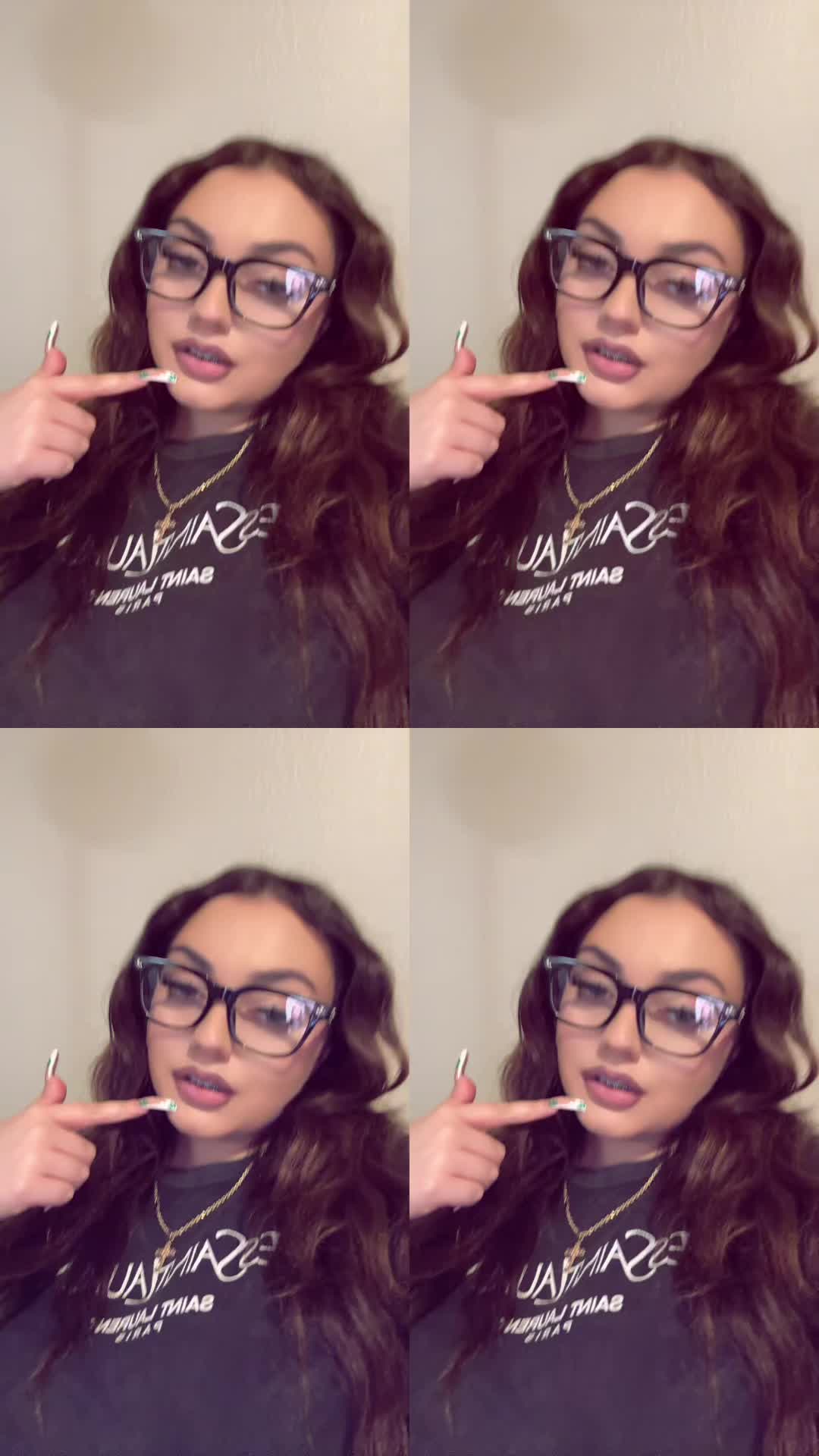 @chichi 𖣂