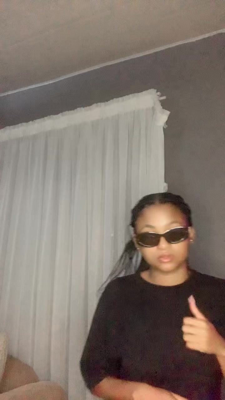 @Fifi_ngoanamosotho