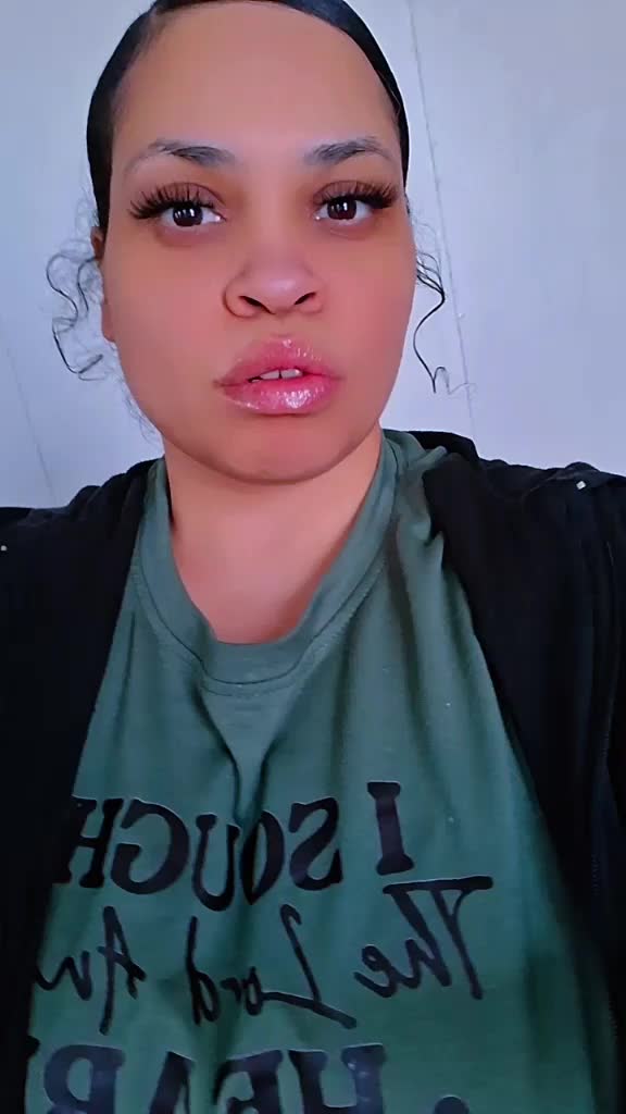 @nishajusttalkinxo