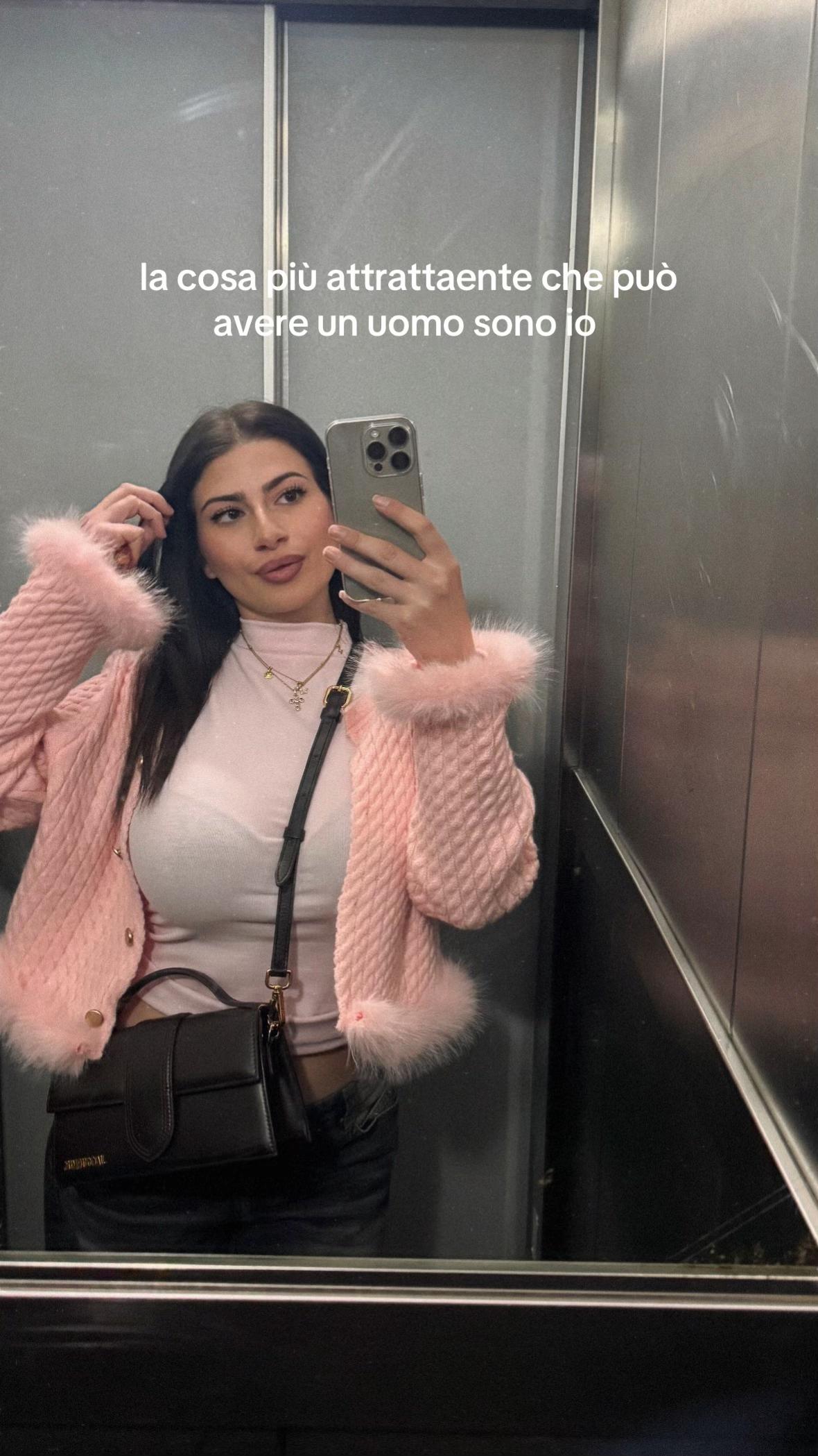 @simonaapetrarca_