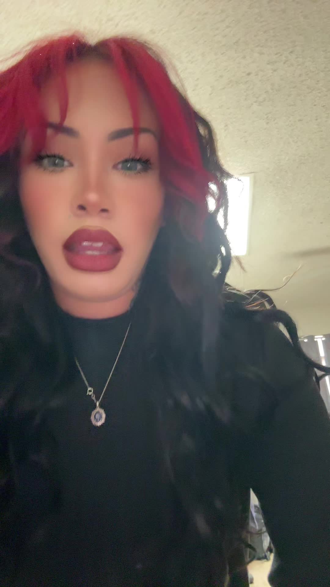 @Krissyjayy