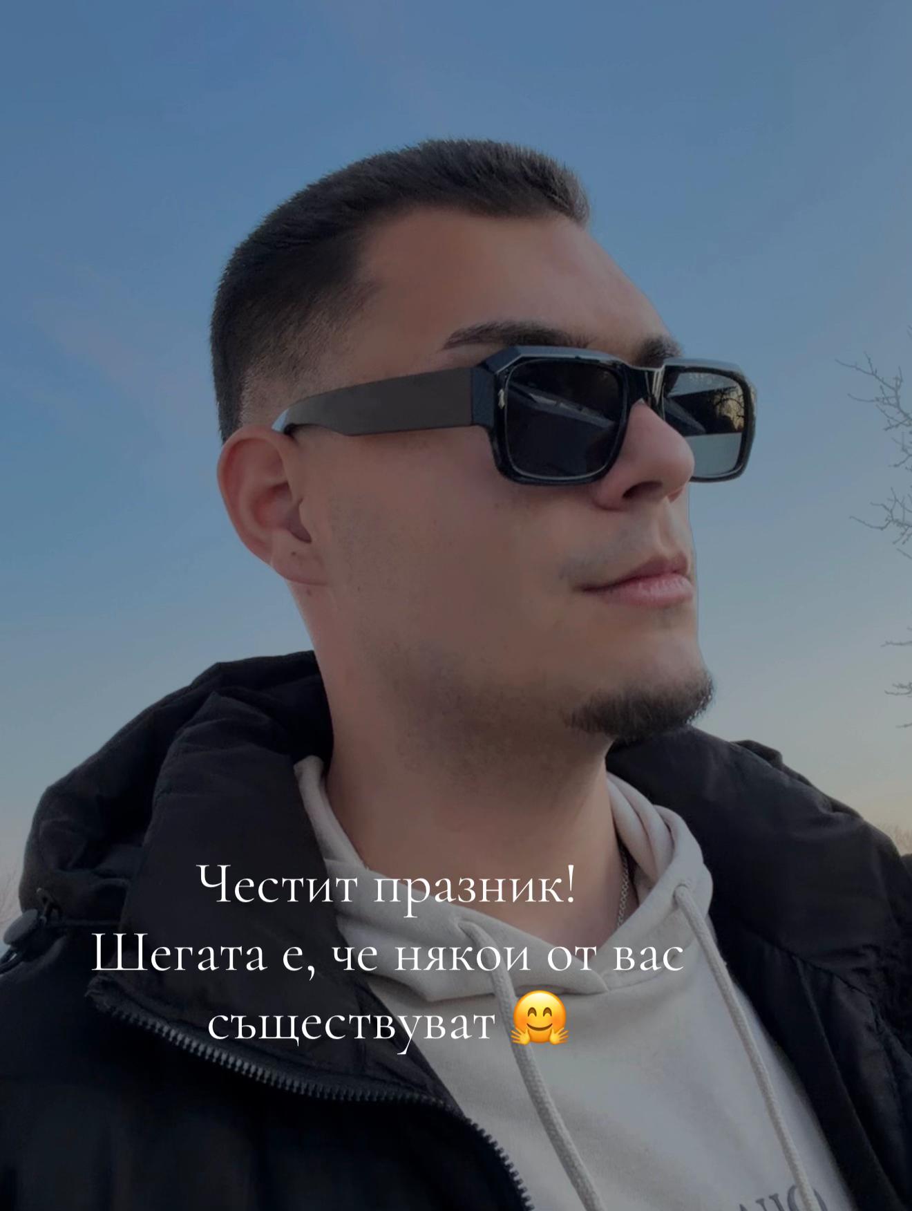 @𝐀𝐋𝐄𝐗𝐀𝐍𝐃𝐄𝐑