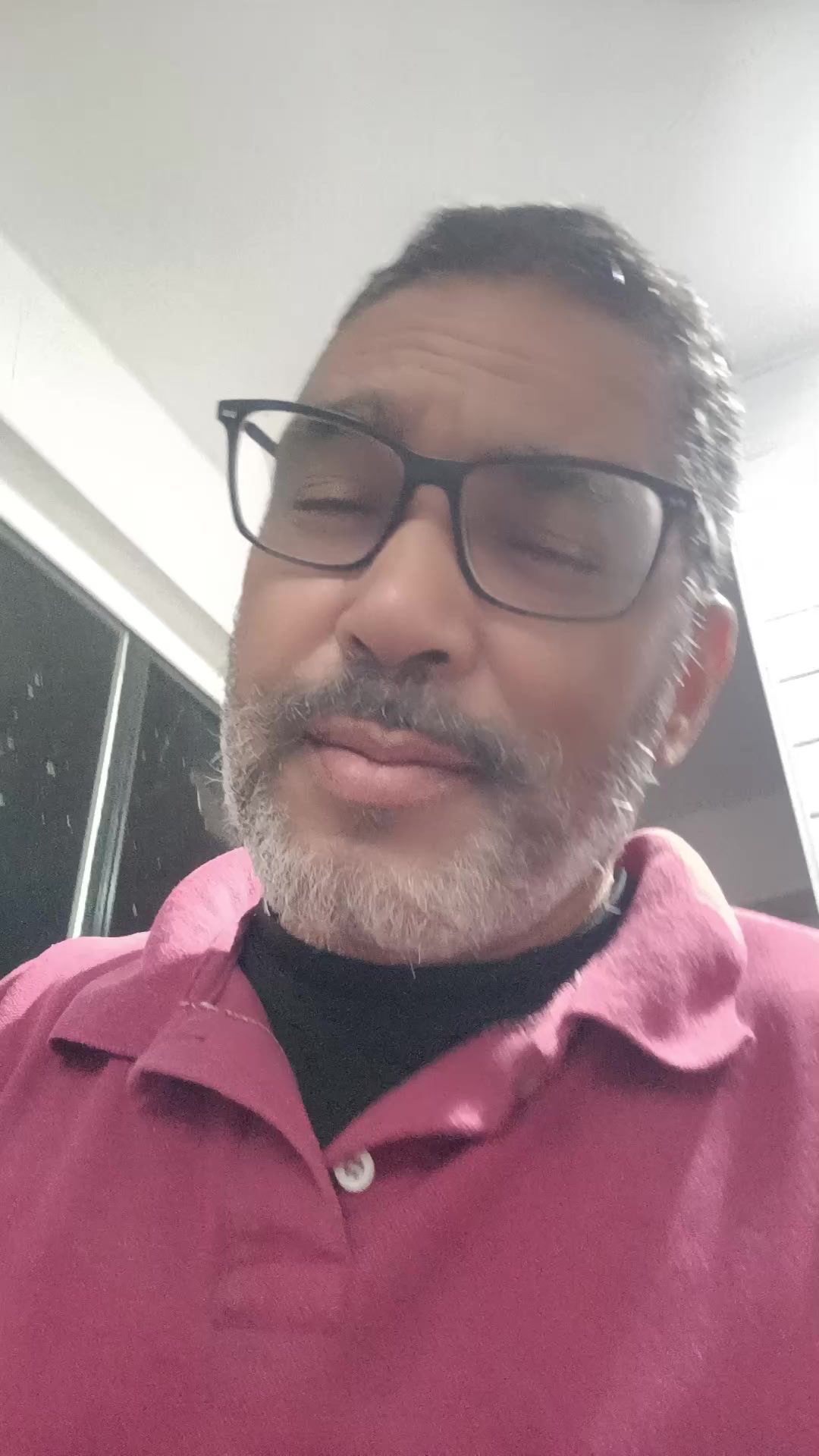 @vassouras
