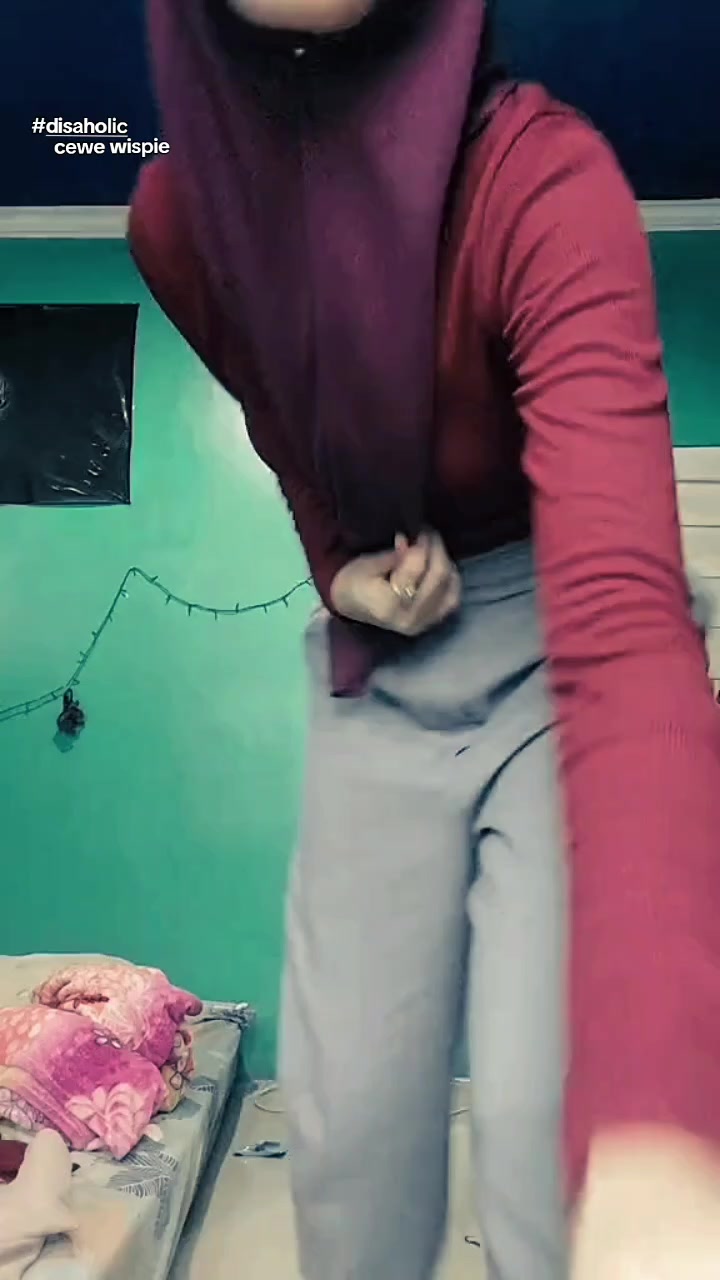 @𝘾𝙀𝙒𝙀 𝙬𝙞𝙨𝙥𝙞𝙚🫦