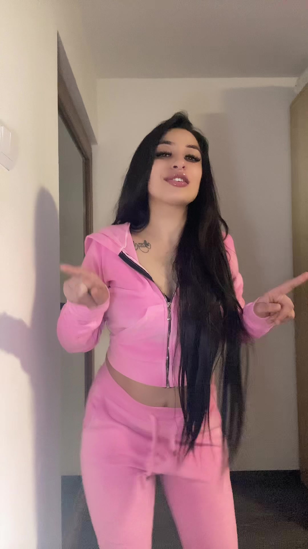 @Alina Aly 🖤💸