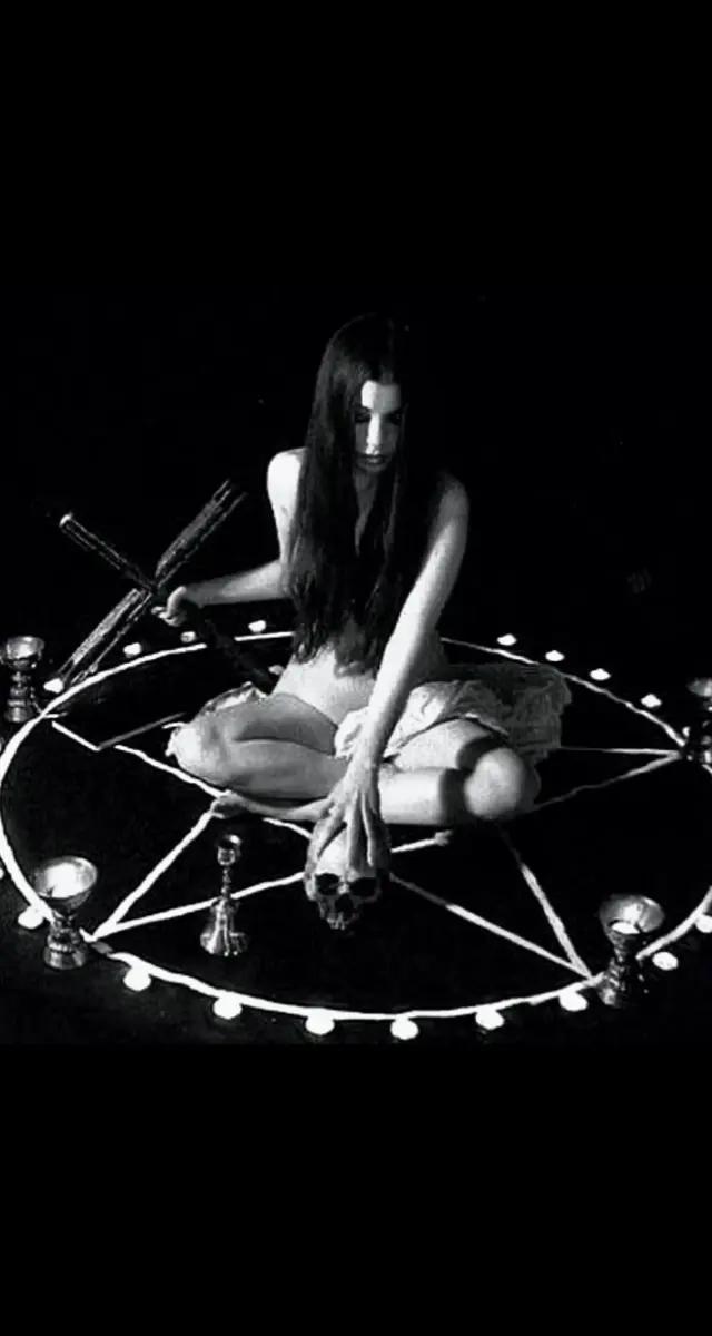 @Lilith💥