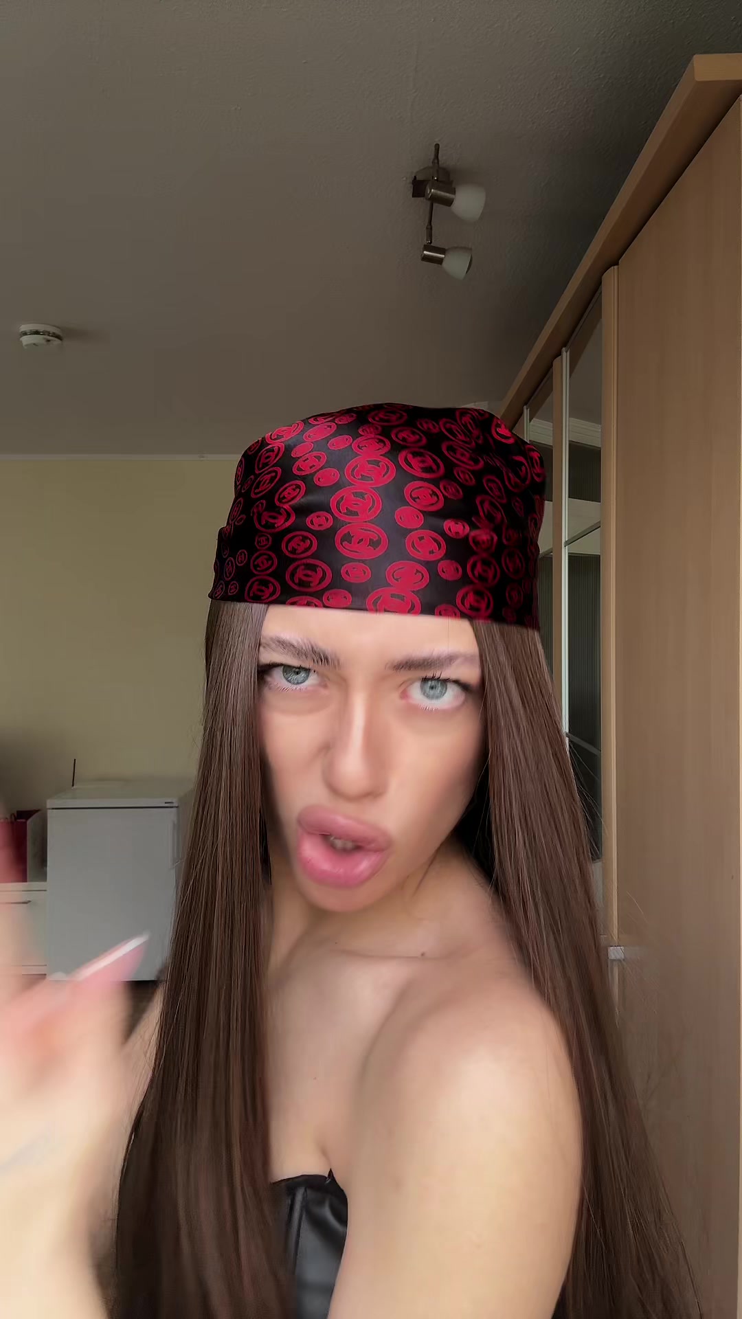 @Olleggovnaaa__