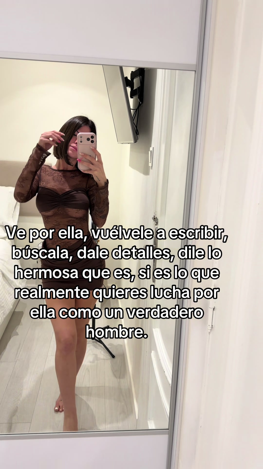 @whitneypinkie.