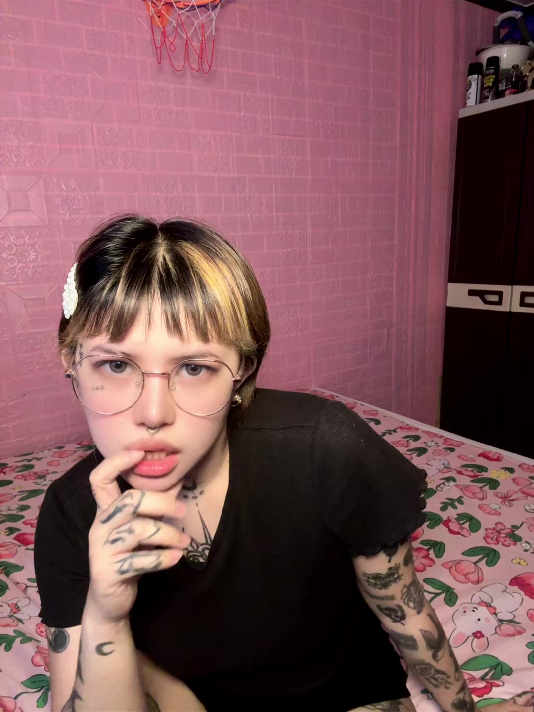 @𝕮𝖗𝖎𝖘𝖙𝖎𝖓𝖊𝕯𝖔𝖒𝖎𝖓𝖌𝖔