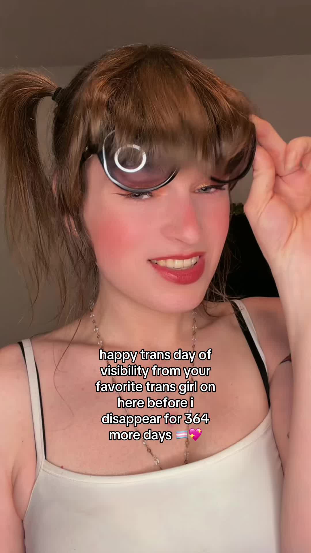 @LIZZZY