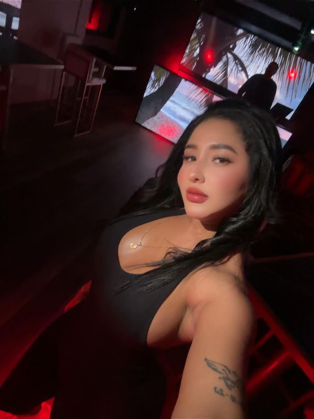 @Karolina Echeverry 👄