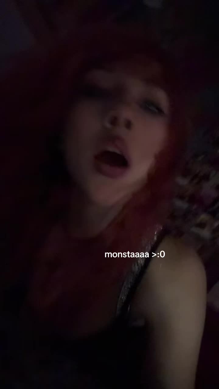 @🧛🏻&zwj;♀️