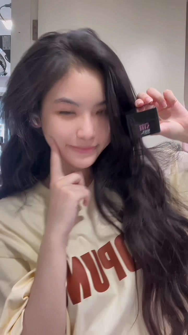 @rosewithqueen