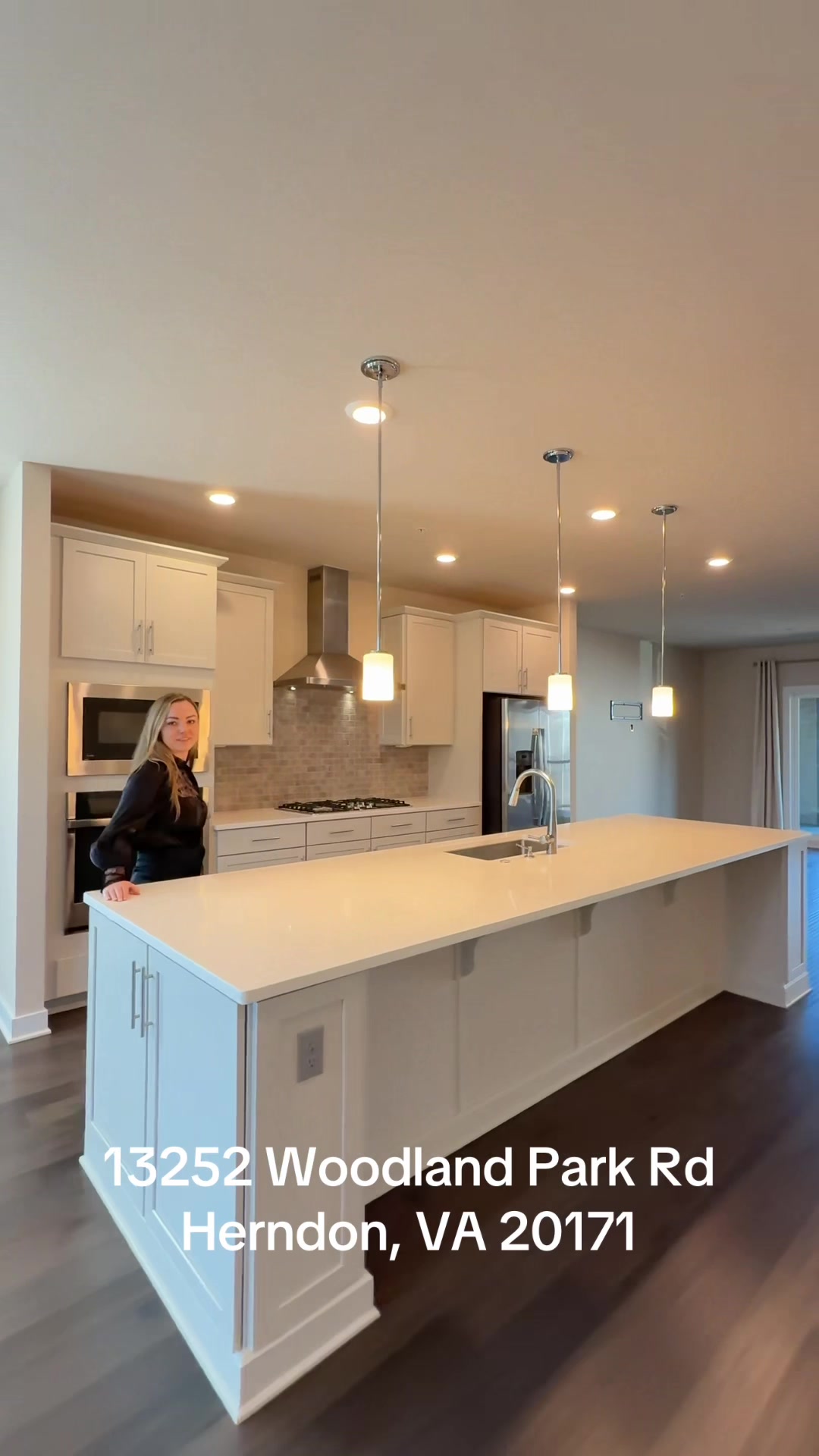 @Alexandra Iamandi, REALTOR&reg;