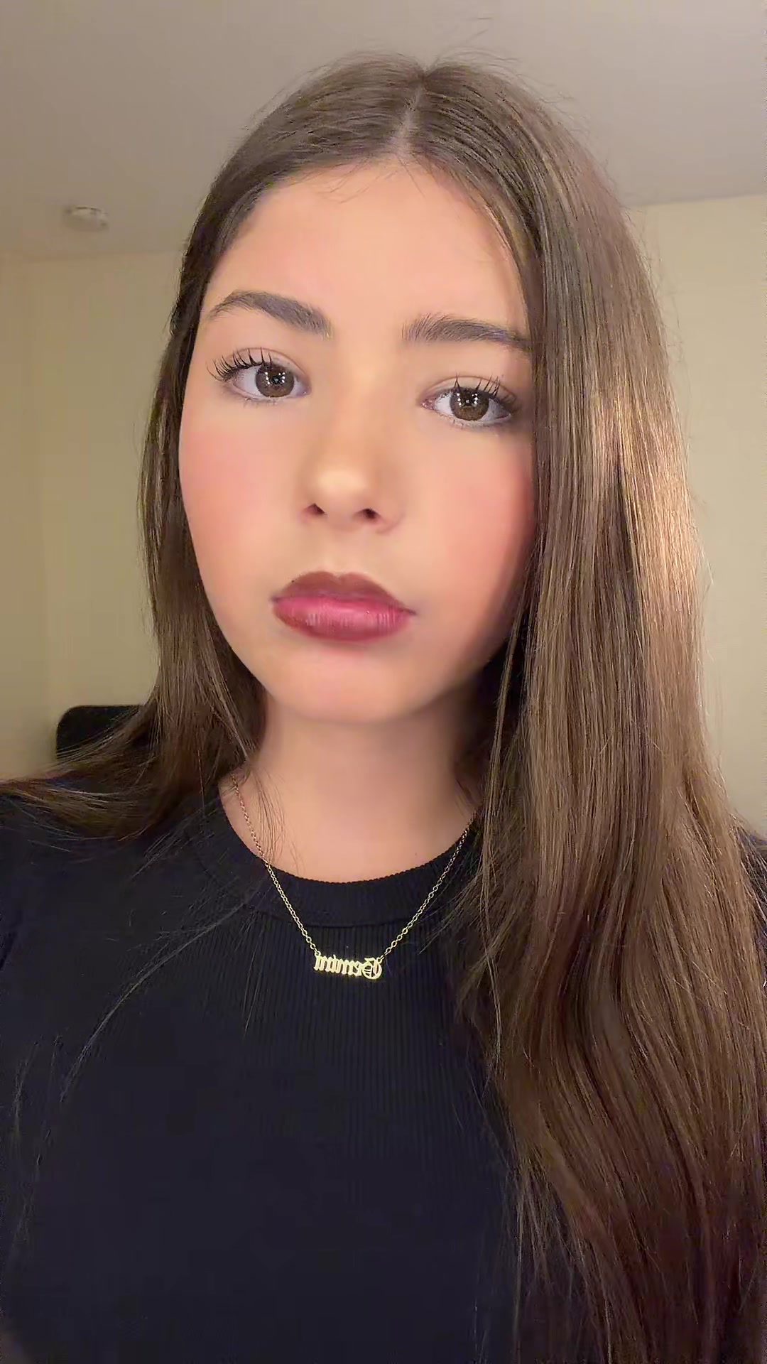 @amefloresss0