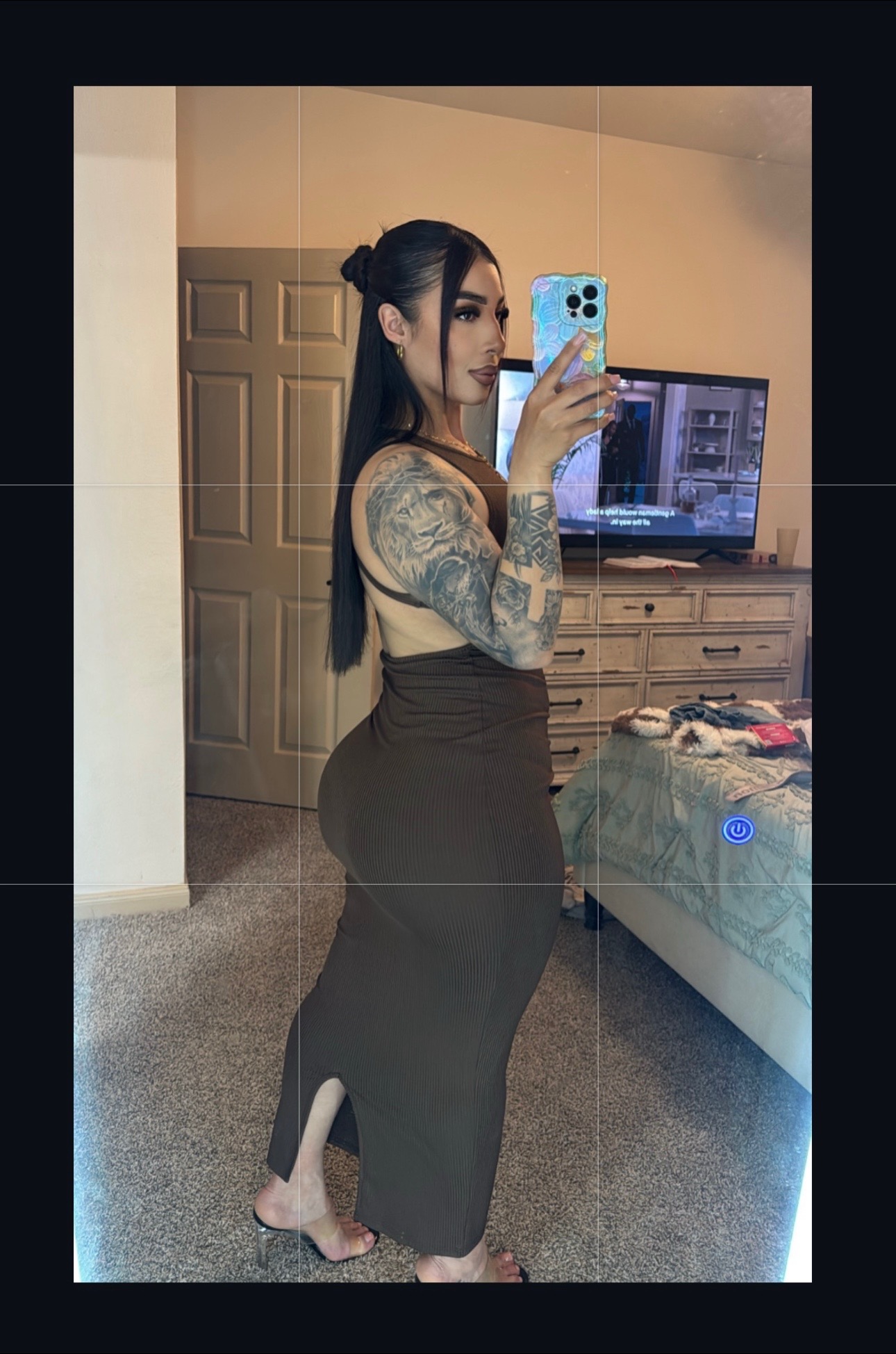 @Monicaa