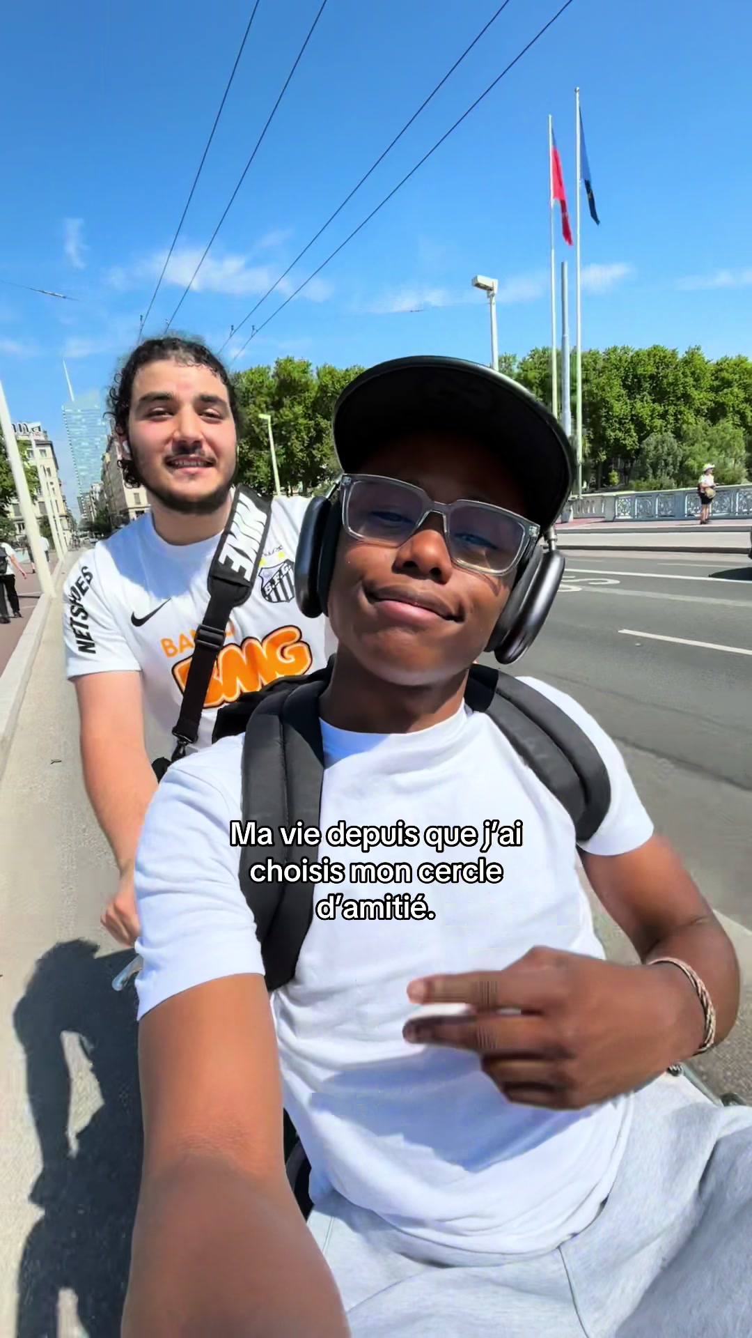 @Ī7%