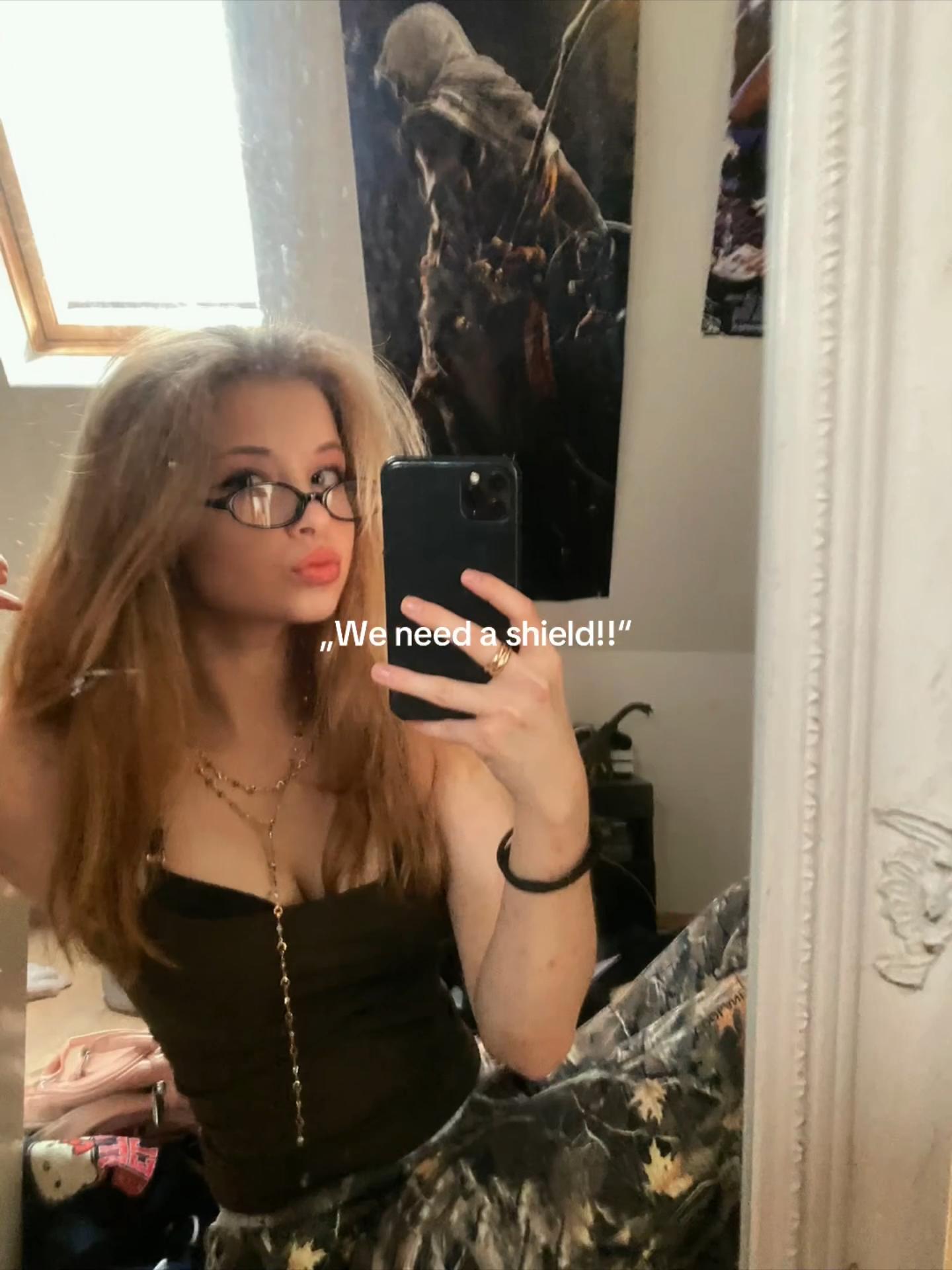 @reav🏋️&zwj;♀️