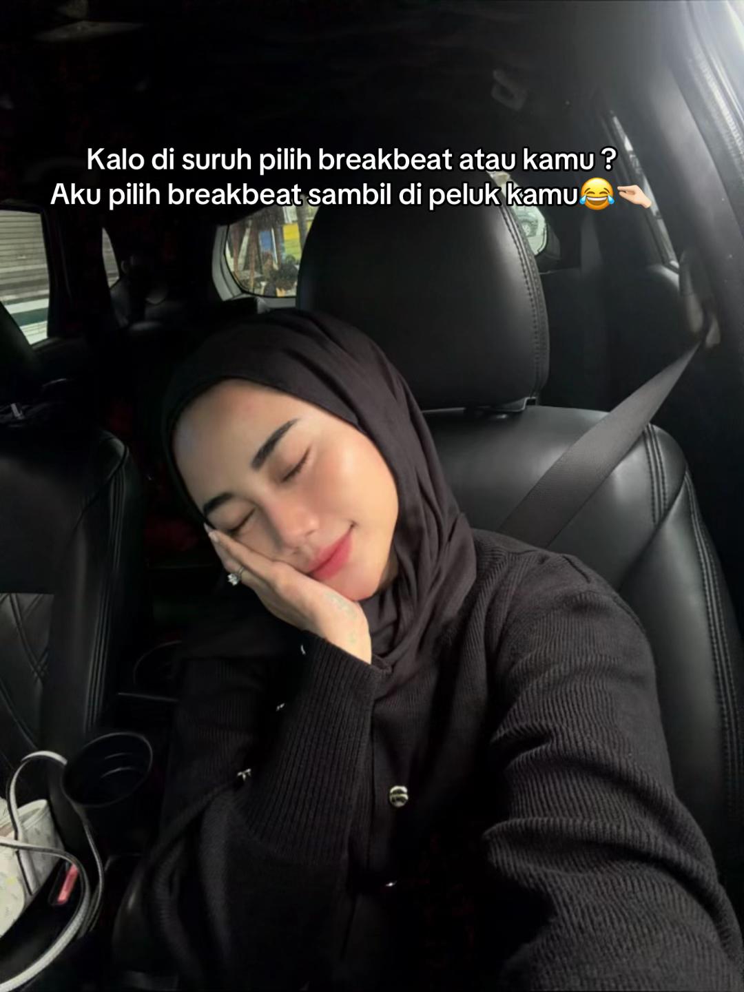 @Queentiaa