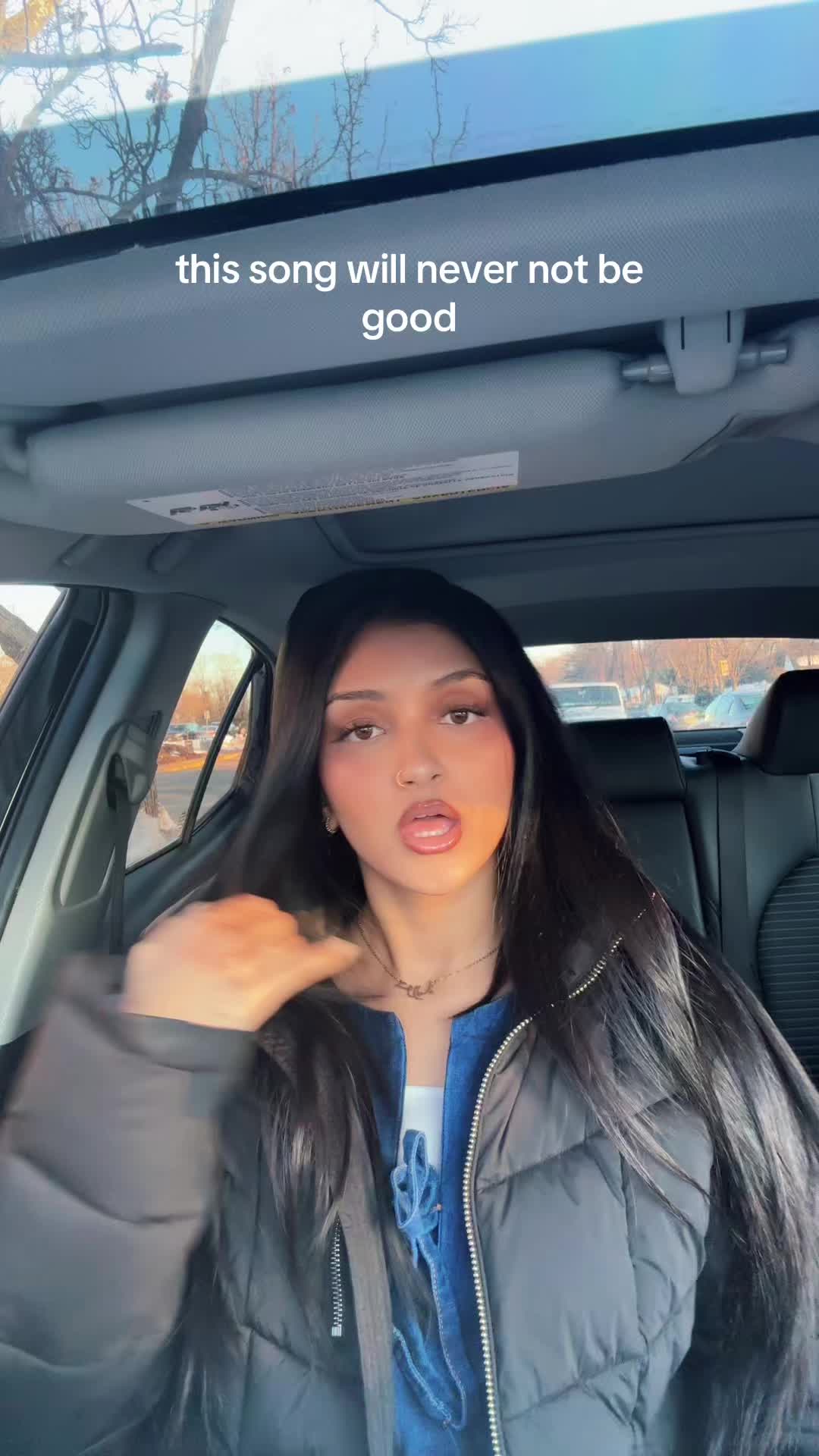 @hooriaa