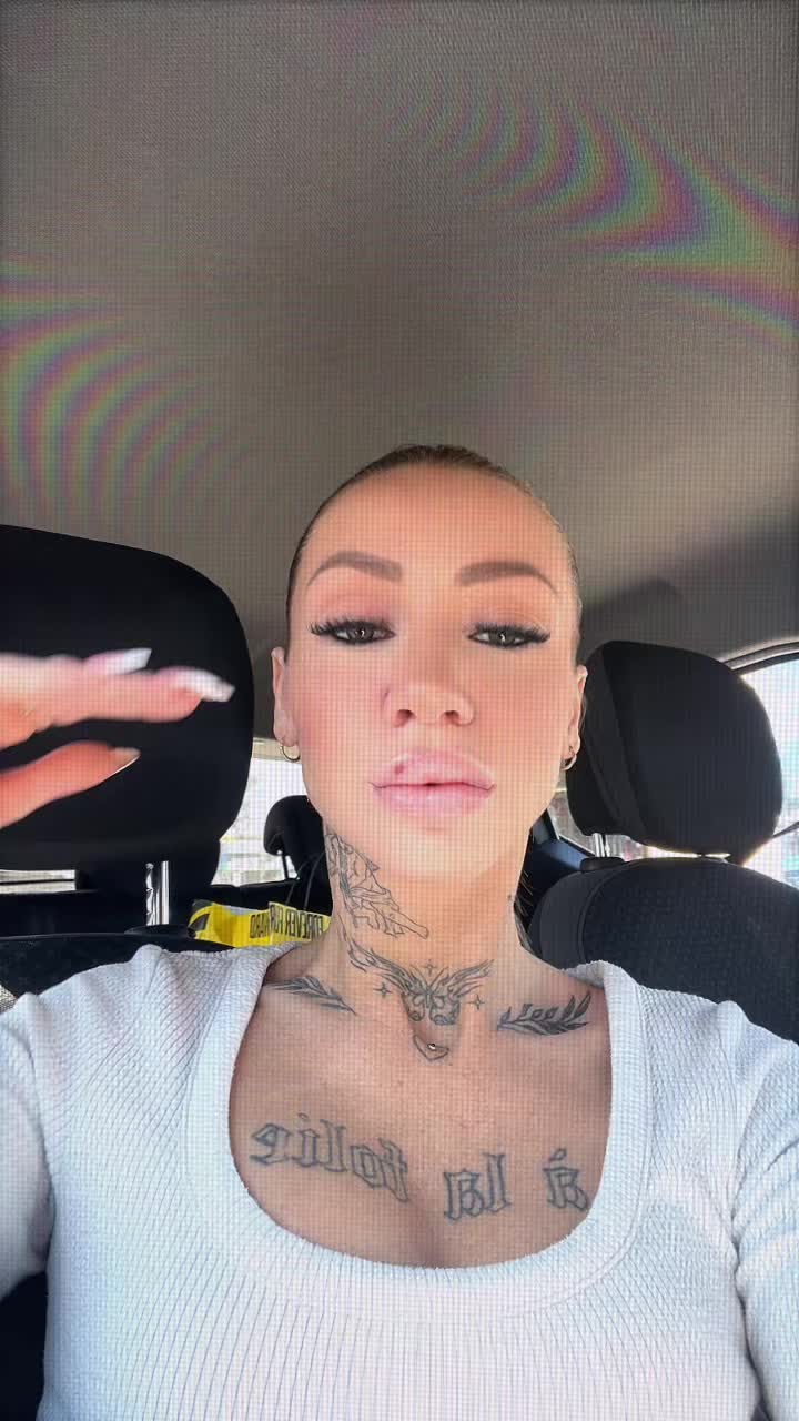 @BADBARBIE🩷