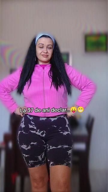 @Bruneta💎