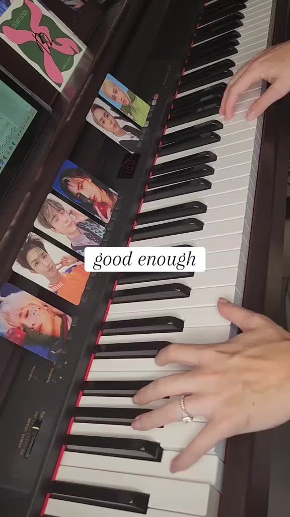 @Lucy - 🎹  & 📚